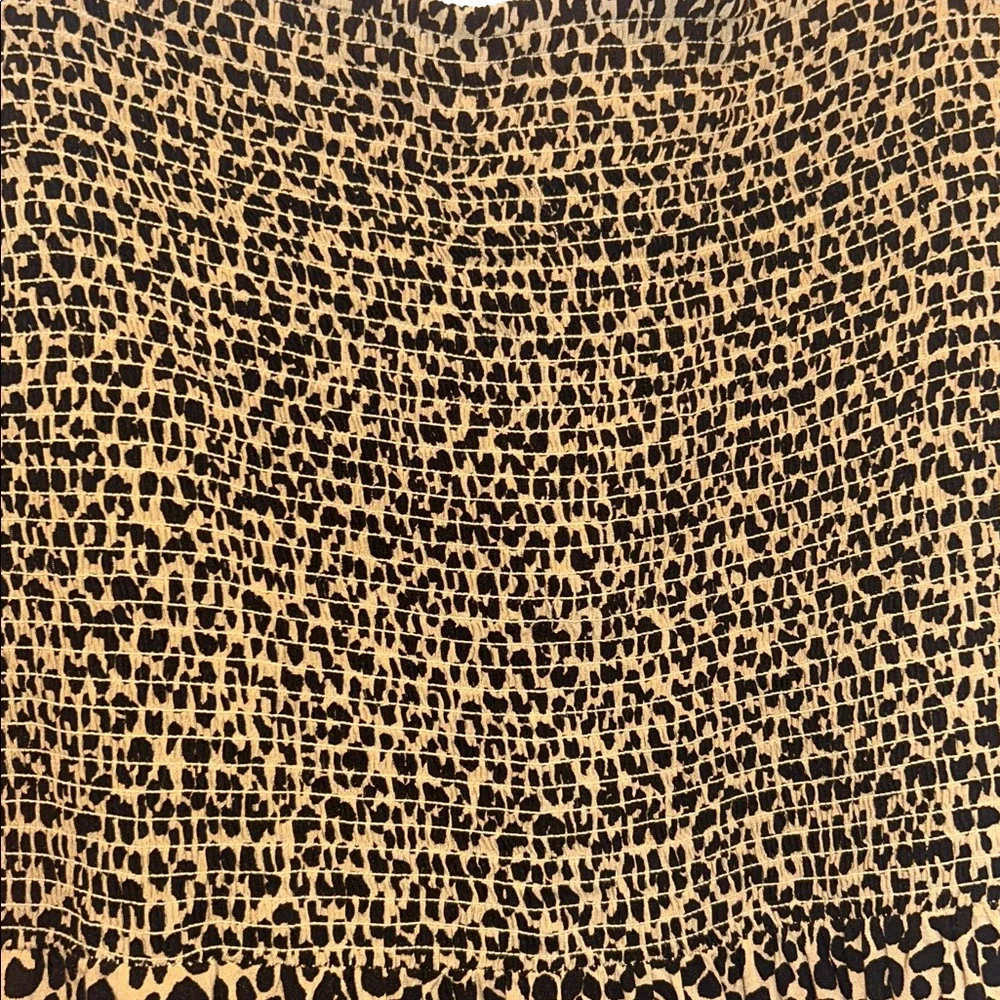 Old Navy Fit & Flare Smocked Cami Midi Leopard Print Sundress (w/Pockets!) - Picture 4 of 10